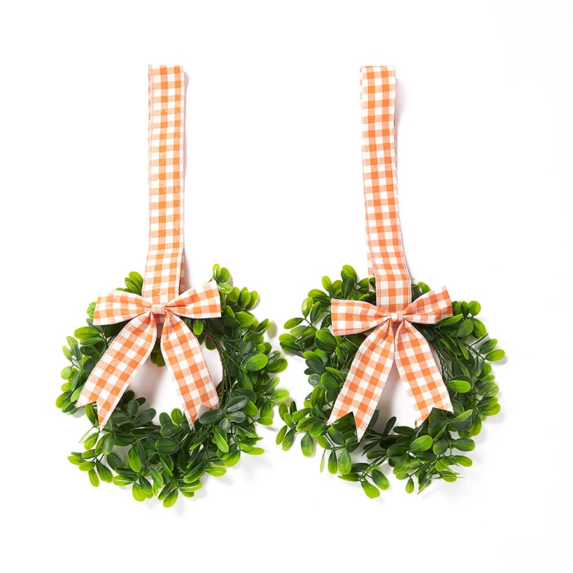 Set_of_2_Cabinet_Wreaths_Orange_White_2114656_zm